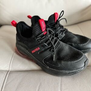 Nautica Women’s Sneaker Black, Size 10